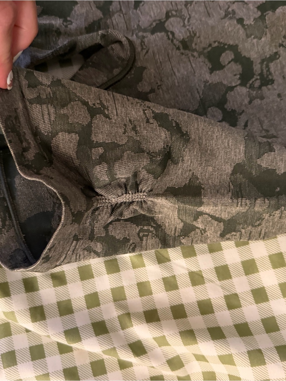 Gymshark Olive Green Camo Seamless Shorts - Picture 2 of 4